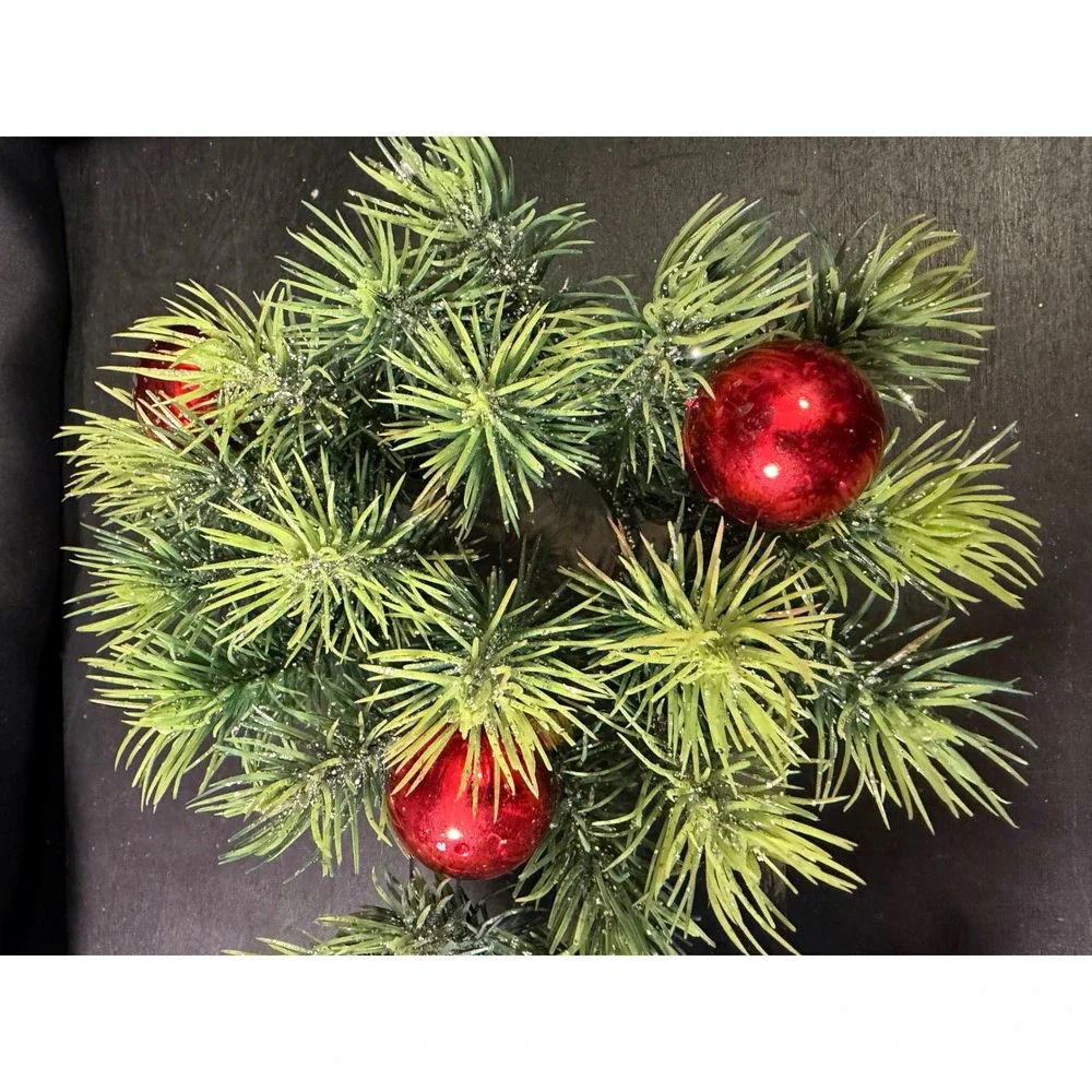 Unbranded pair festive